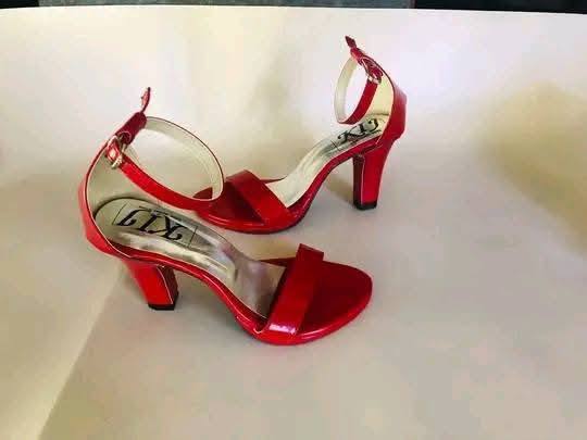 RED HEELS LADIES