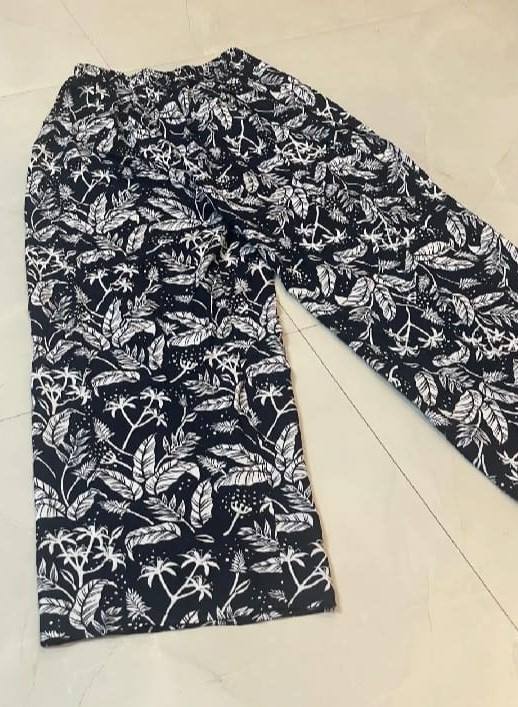 WOMEN'S DAZZLING PLAZZO PANTS️️️