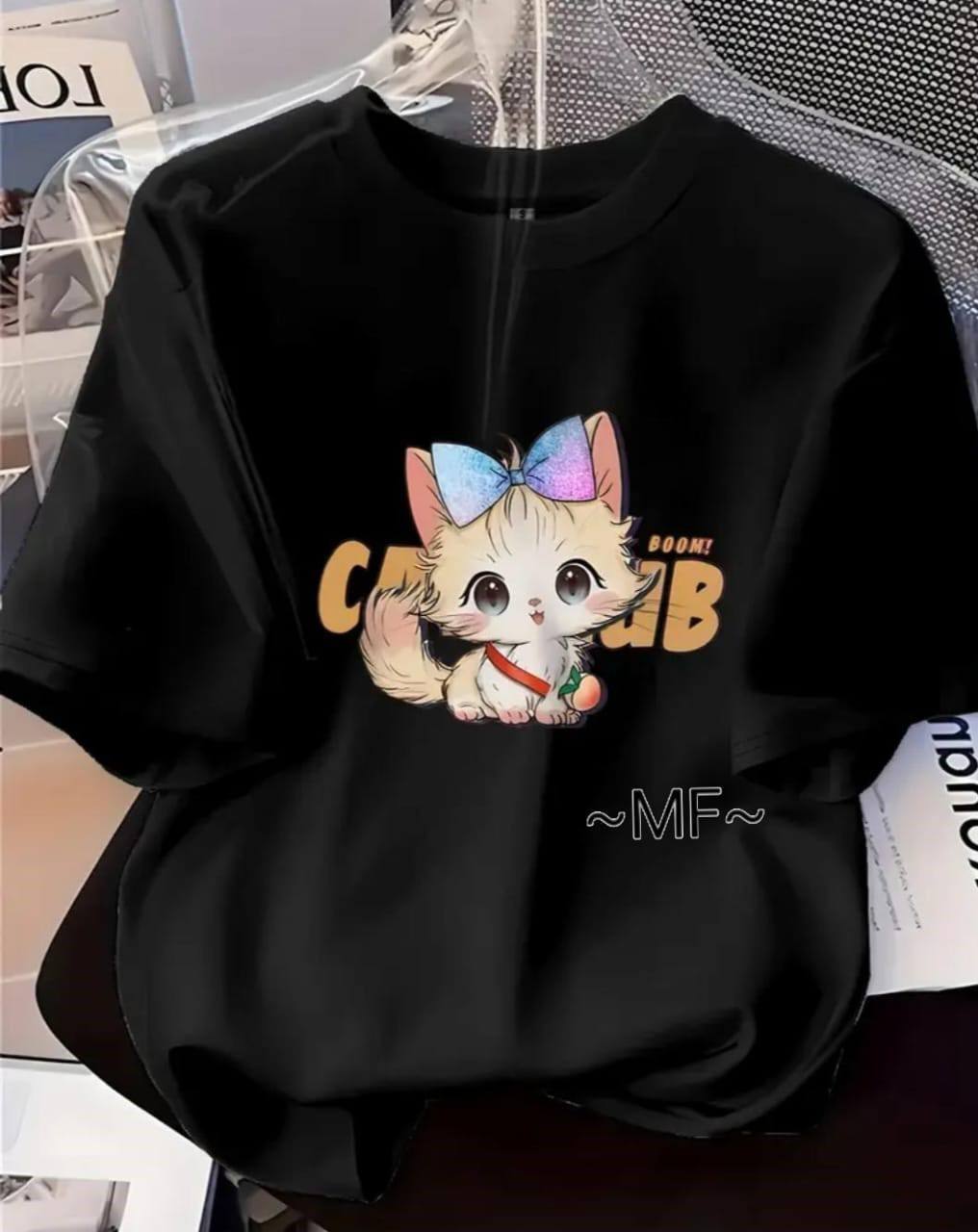 BLACK TEE WITH A PUPPY PRINT