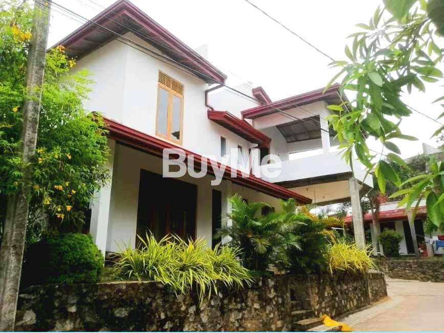 THREE STOREY BUILTUP HOUSE FOR SALE IN RAGAMA