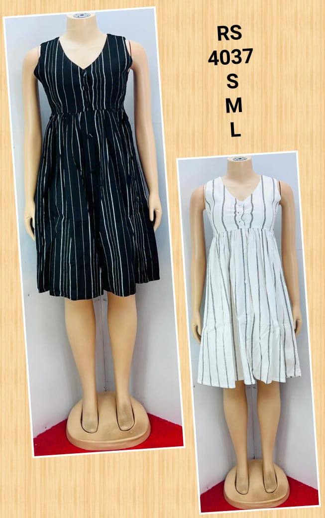 BLACK & WHITE TWO TONE SHORT FROCK