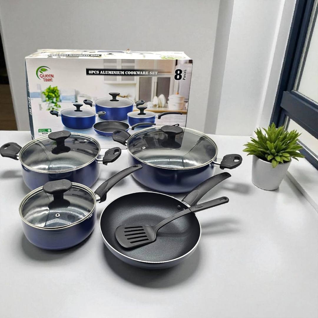 8PCS NON-STICK COOKWARE SET AVAILABLE FOR SALE
