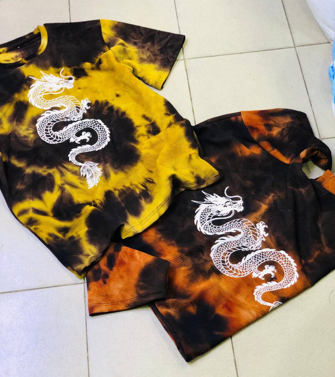 GENTS BATHIK POPCORN T-SHIRT AVAILABLE
