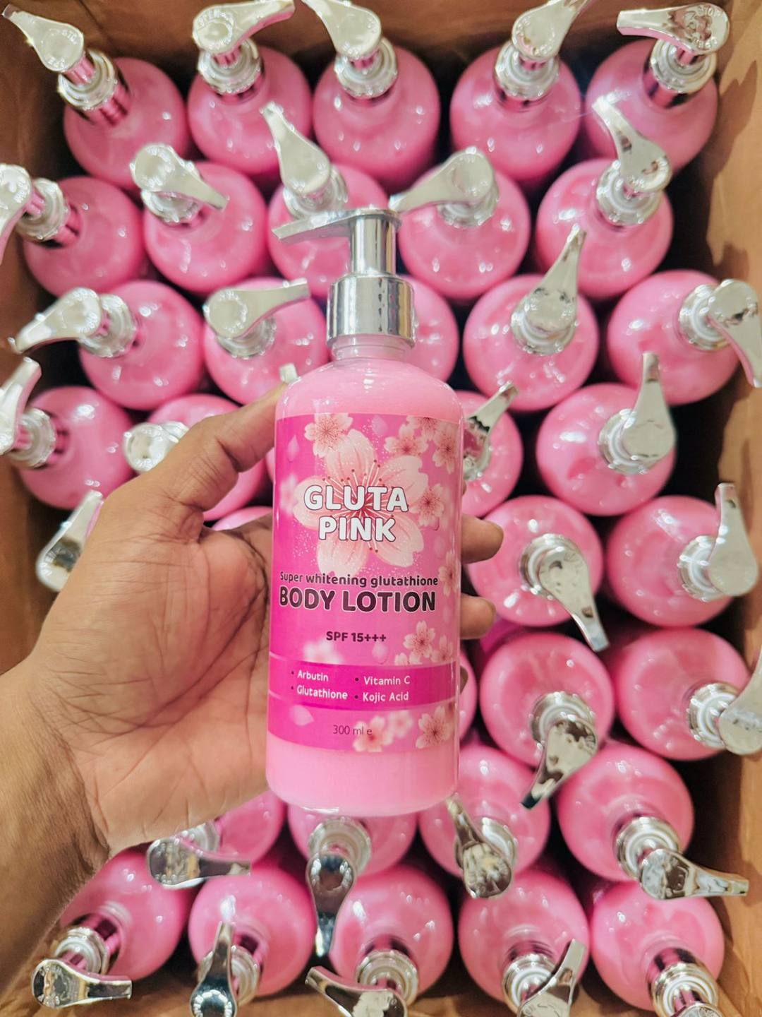 GLUTA PINK BODY LOTION