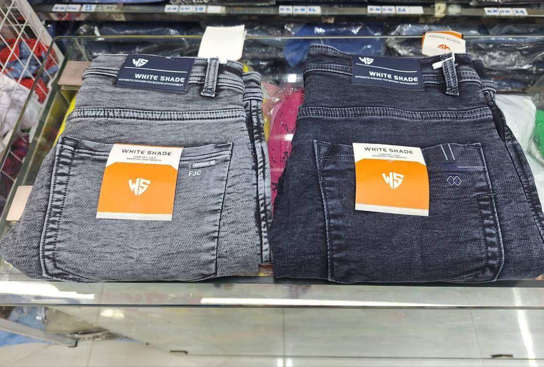 SLIM FIT DENIM JEANS