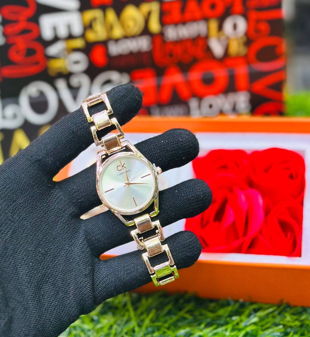 LADIES WATCH