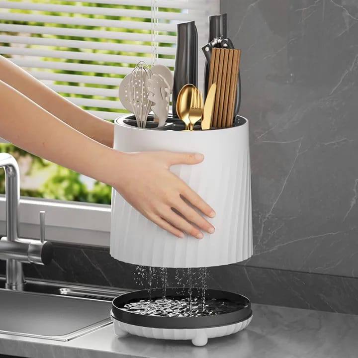 360° ROTATING KNIFE RACK