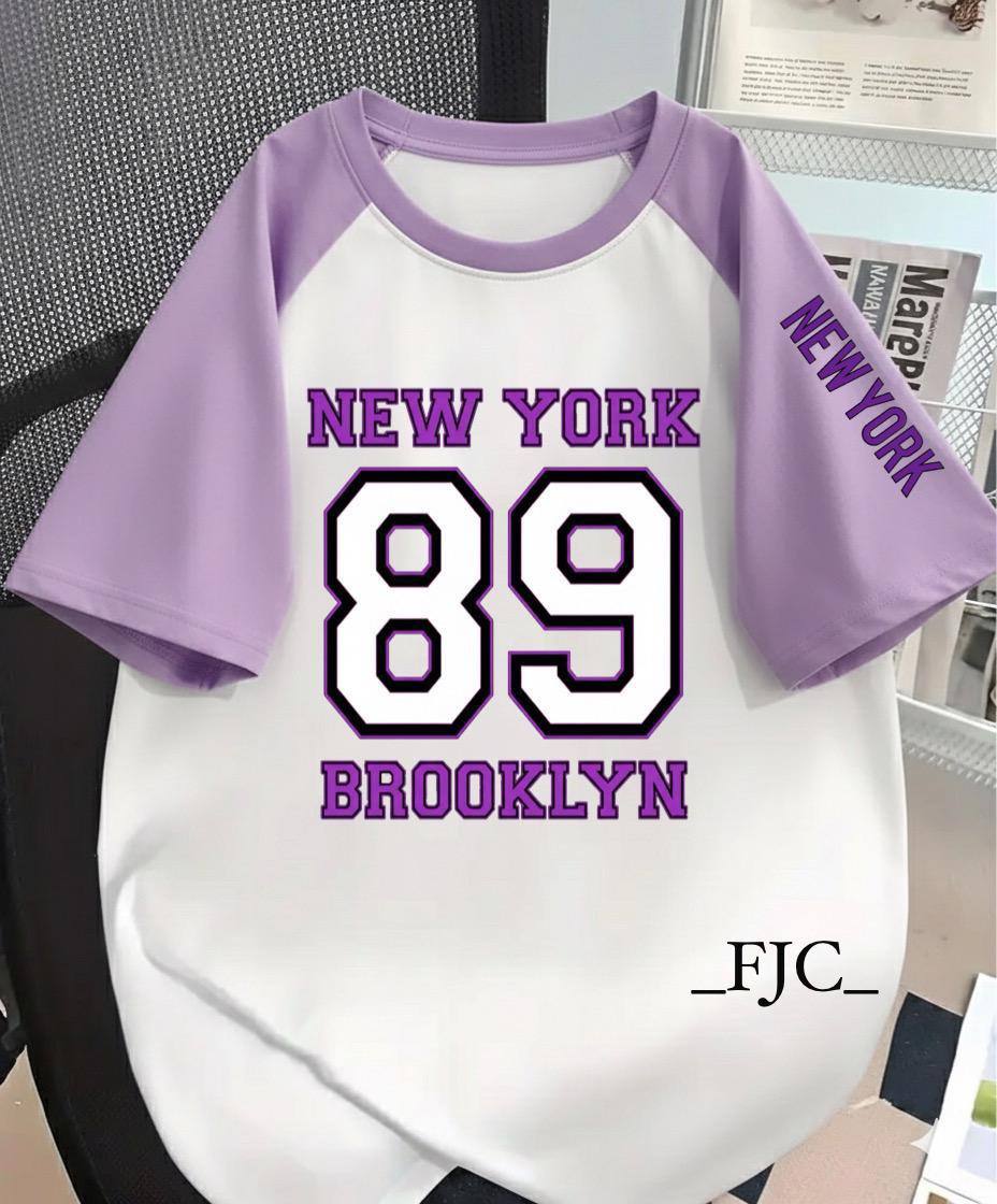 CASUAL TEE WITH 89 NUMBER PRINT