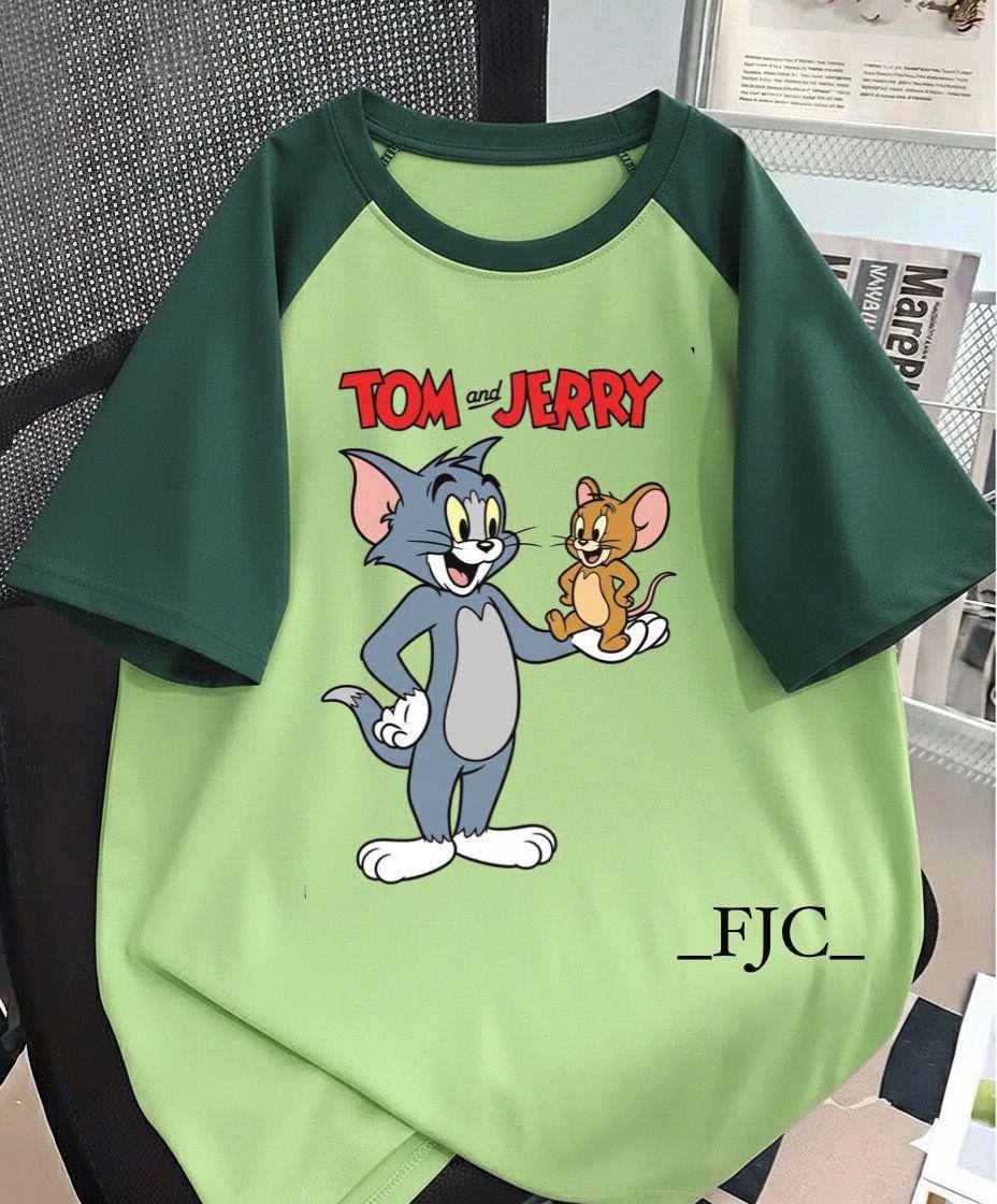 TOM AND JERRY PRINT T SHIRT AVAILABLE