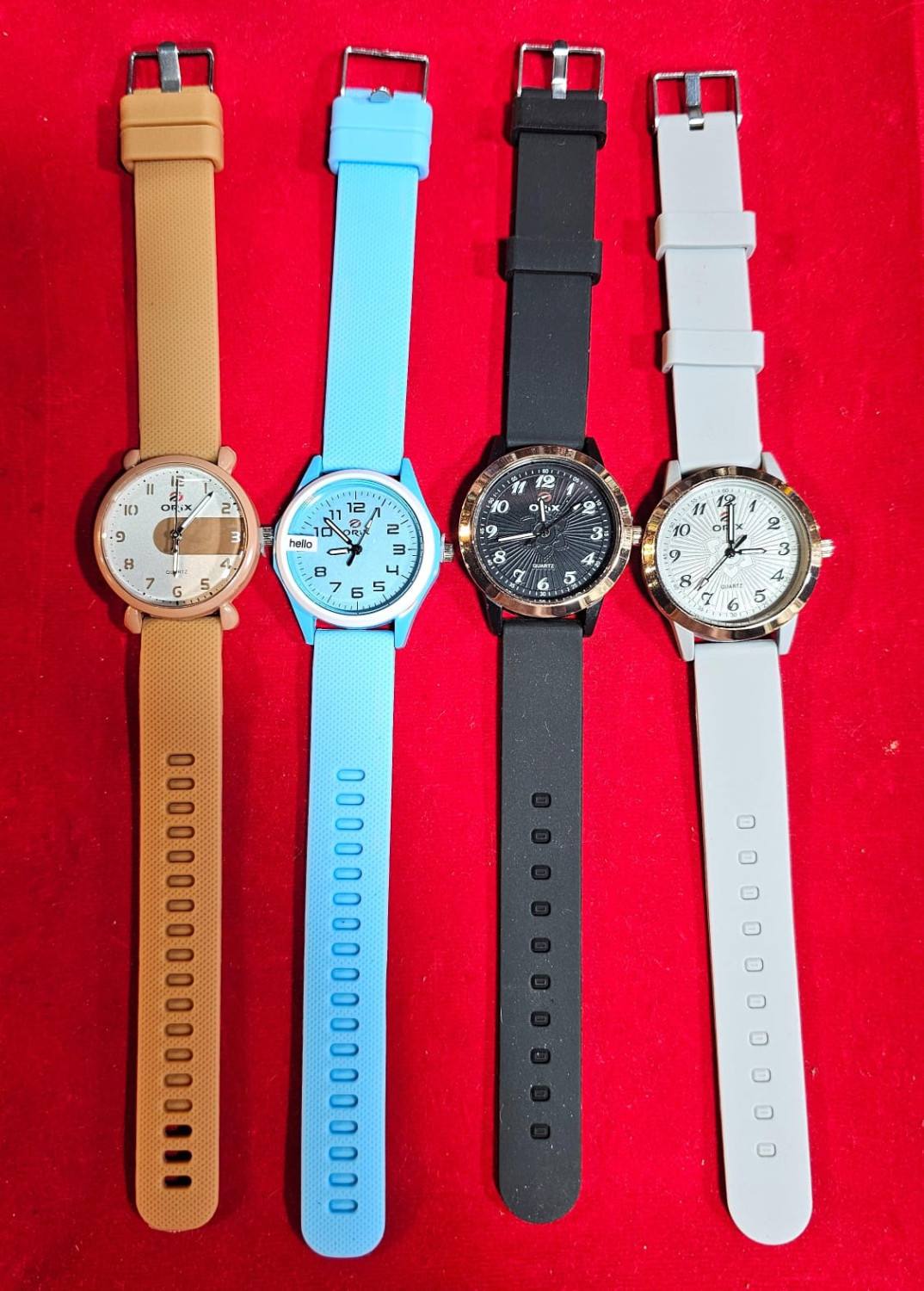 RUBBER BELT LADIES WATCH