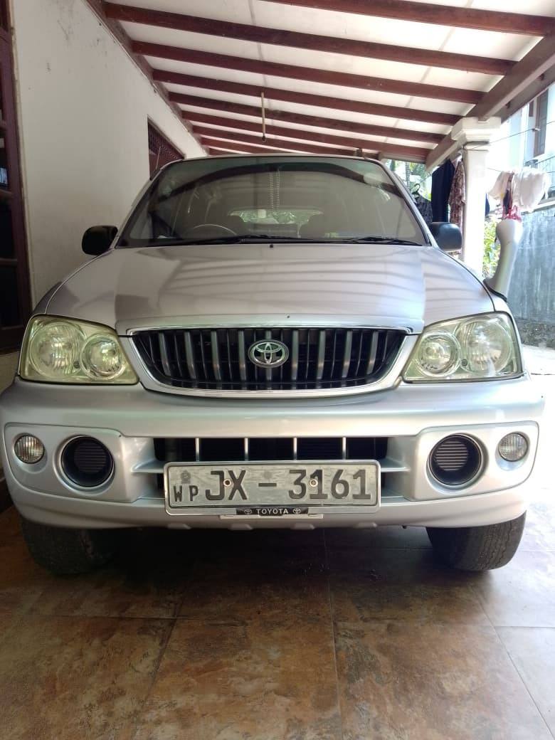 TOYOTA CAMI JEEP 2000 / 2005