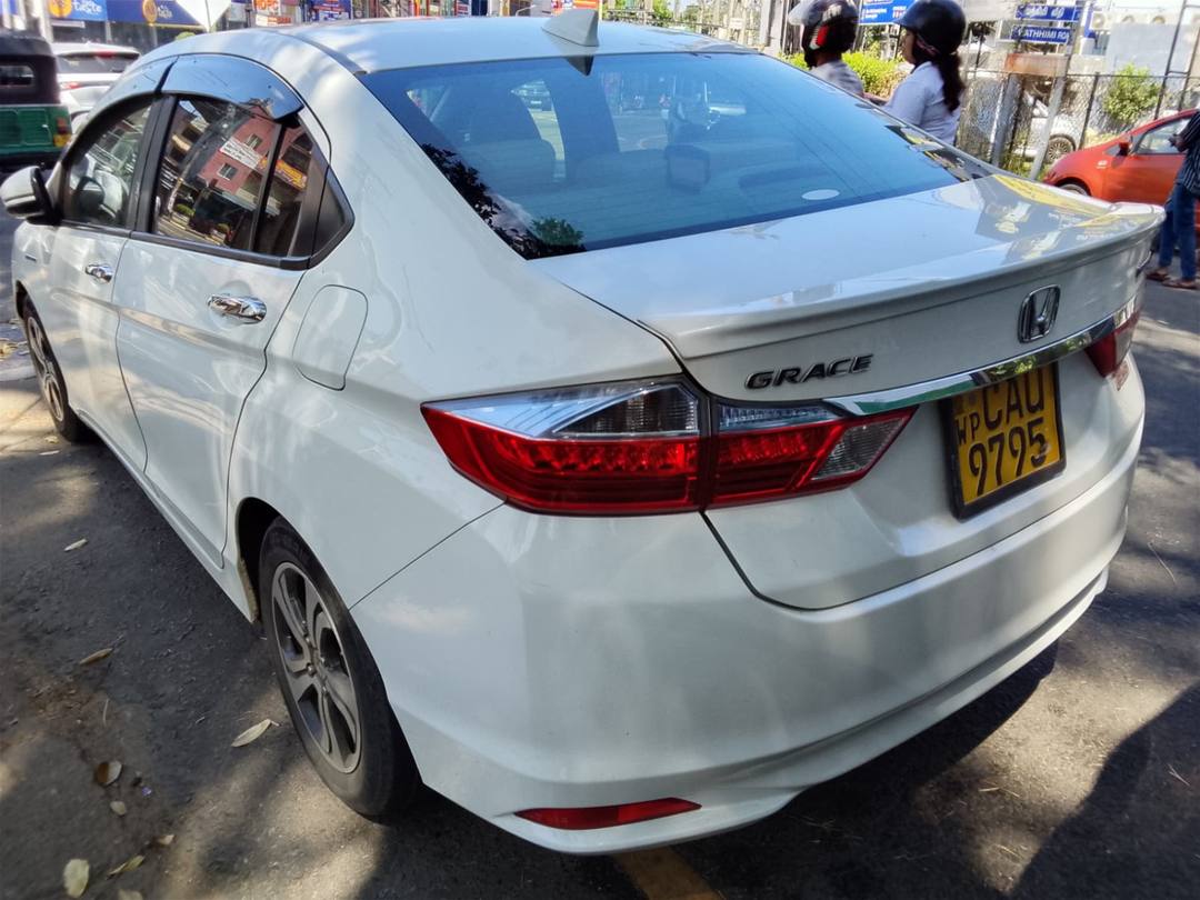 HONDA GRACE FOR SALE IN KEGALLE