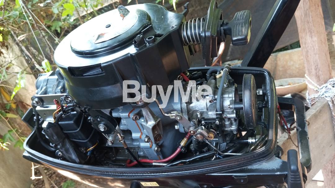SUZUKI OUTBOARD ENGINE 25HP