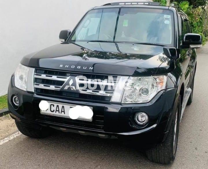MITSUBISHI SHOGUN - MONTERO SG3 2013