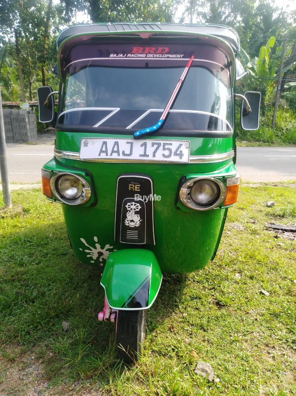 BAJAJ RE THREE WHEEL -  2013