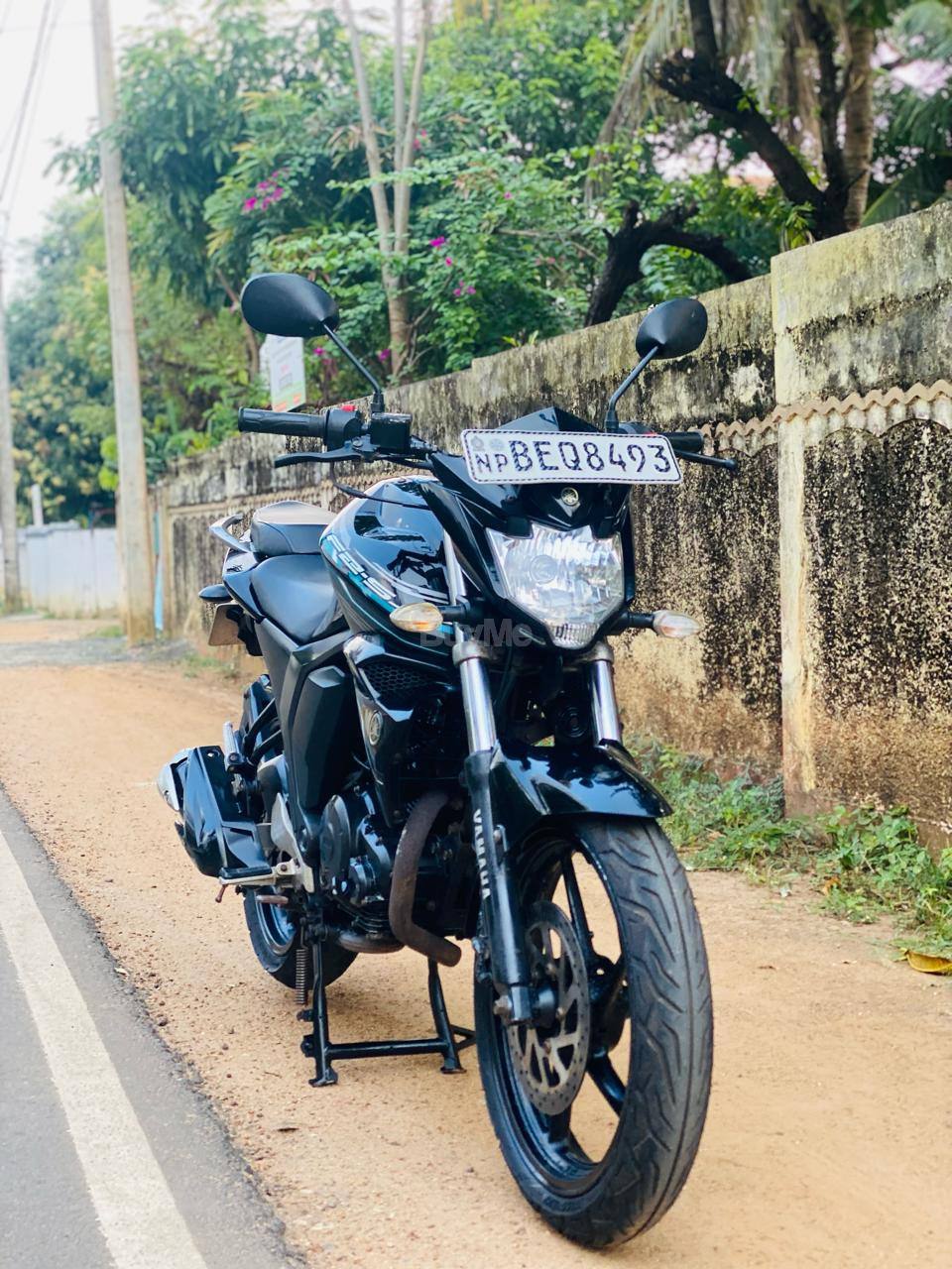 Yamaha FZ V2 - 2016