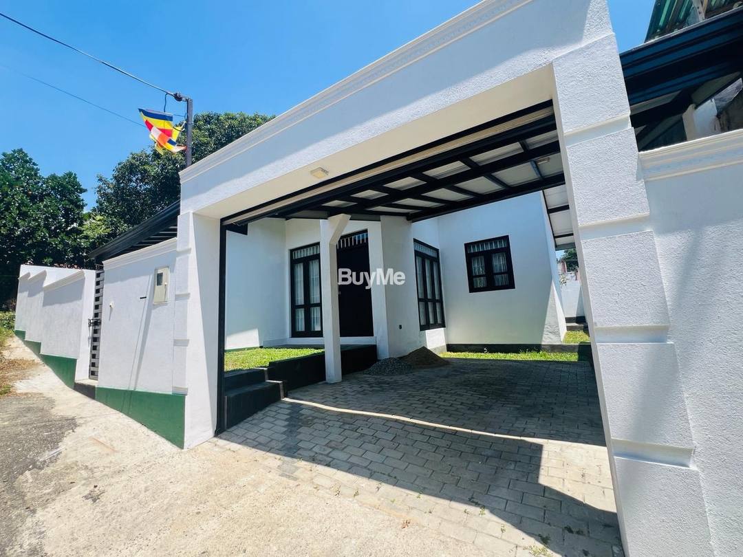 SINGLE STORY MODERN HOUSE FOR SALE IN PILIYANDALA
