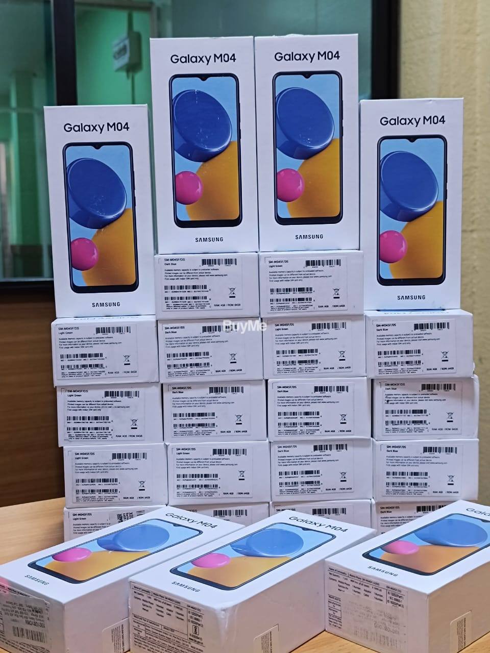 SAMSUNG GALAXY MO4