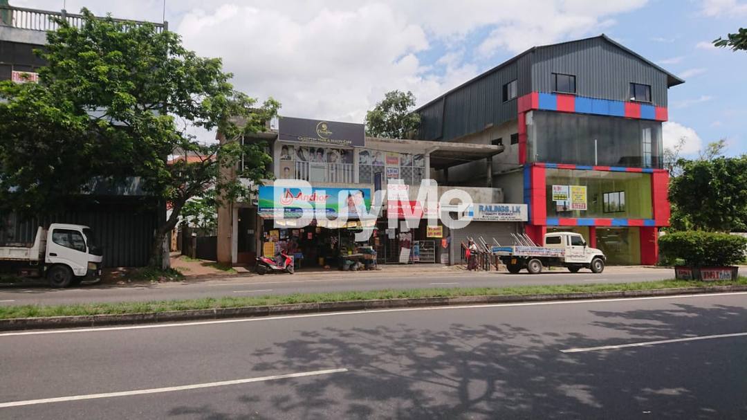 මහර - කඩවත ප්‍රදේශයෙන් උඩුමහල් කඩ කාමරයක් බදු දීමට