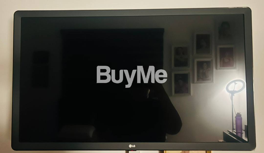 LG 32 INCH TV FOR IMMEDIATE SALE