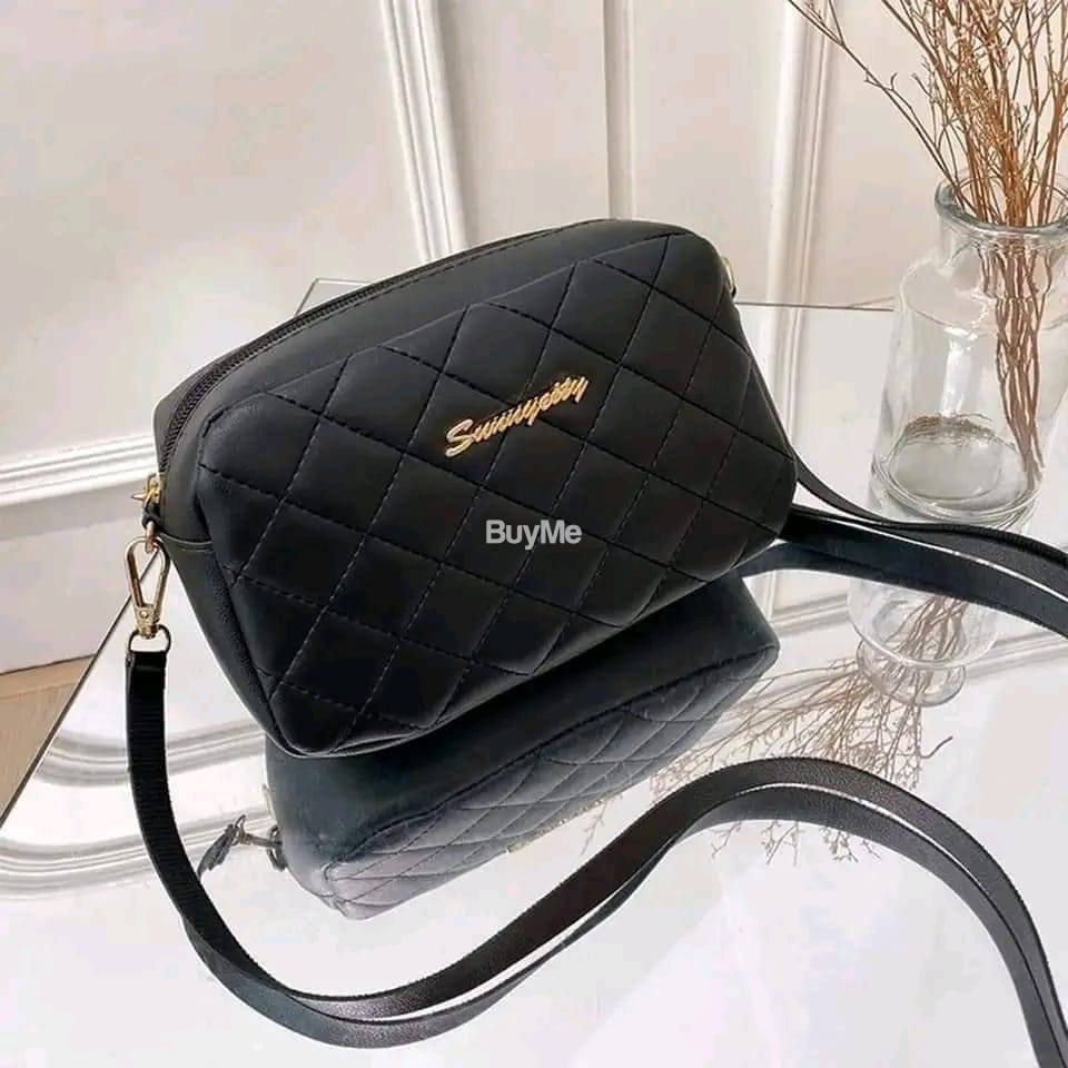 LUXURY SIDE BAG - BLACK