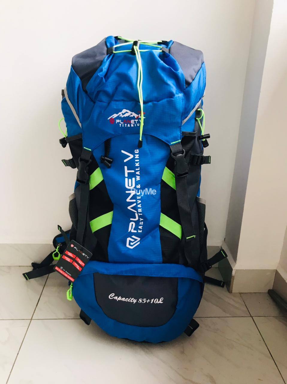 TRAVELLING BAG - PLANET V