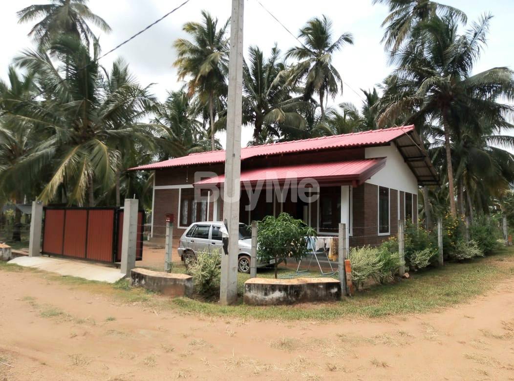 HOUSE FOR SALE AT YAKALLA (IBBAGAMUWA)