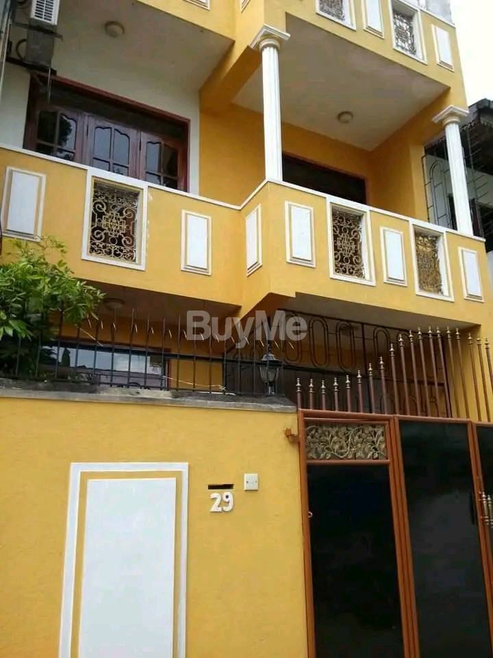 HOUSE FOR RENT KOLONNAWA TOWN