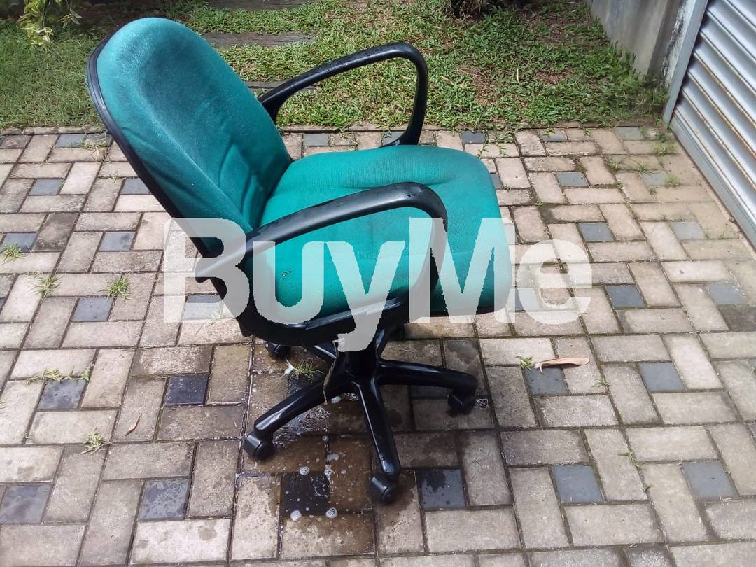 DAMRO OFFICE CHAIR FOR SALE