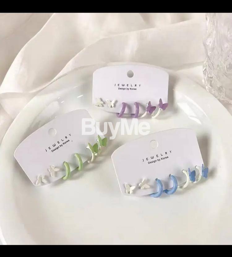 EARRINGS SET