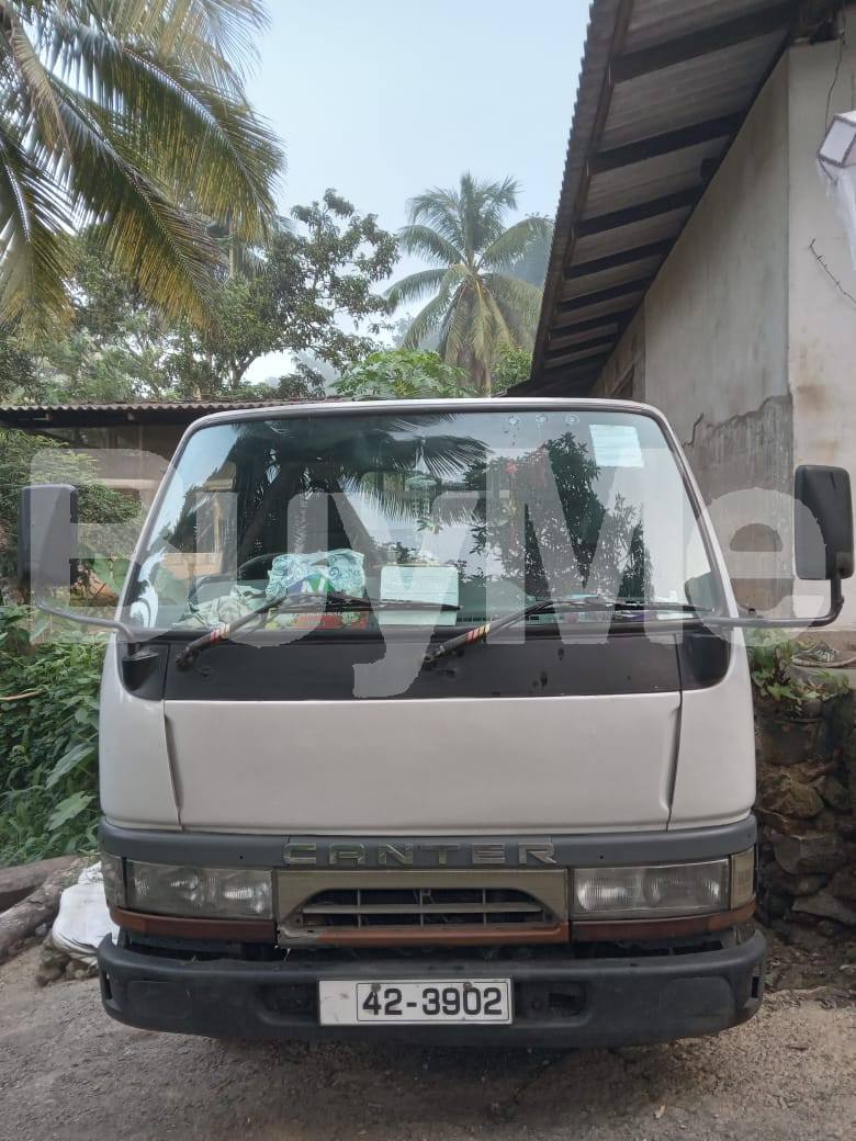 MITSUBISHI CANTER OPEN TRUCK 1989